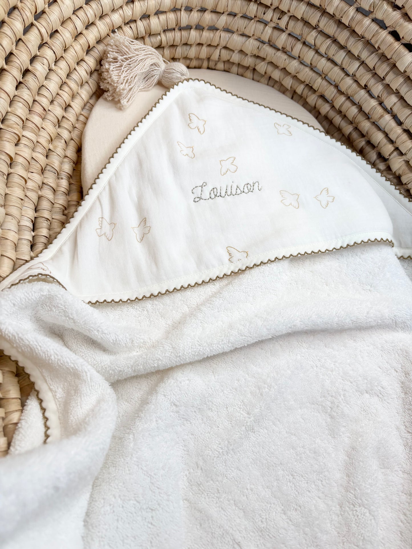 Bath cape
