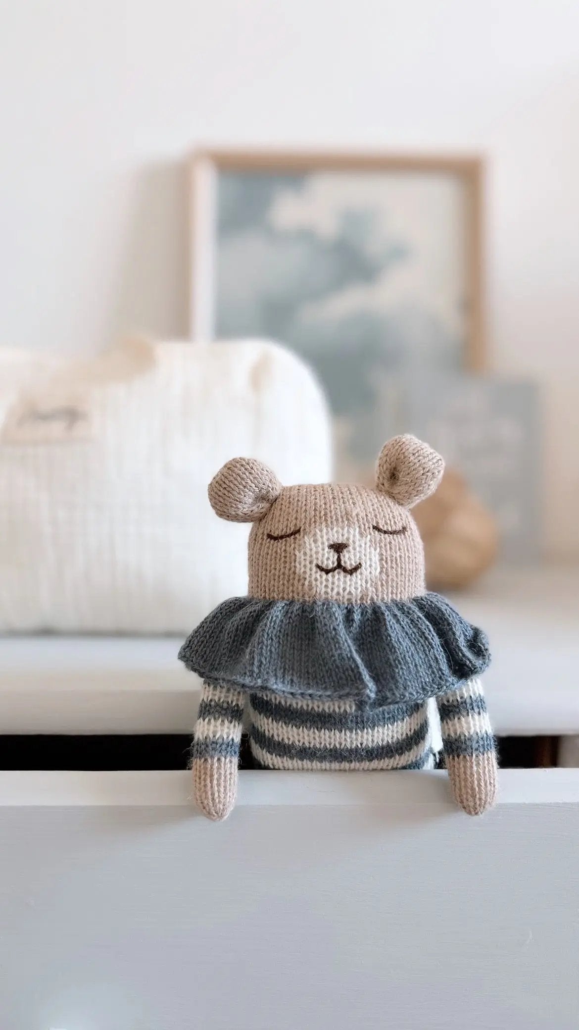 Main Sauvage Doudou ourson combishort rayé ardoise La petite mésange